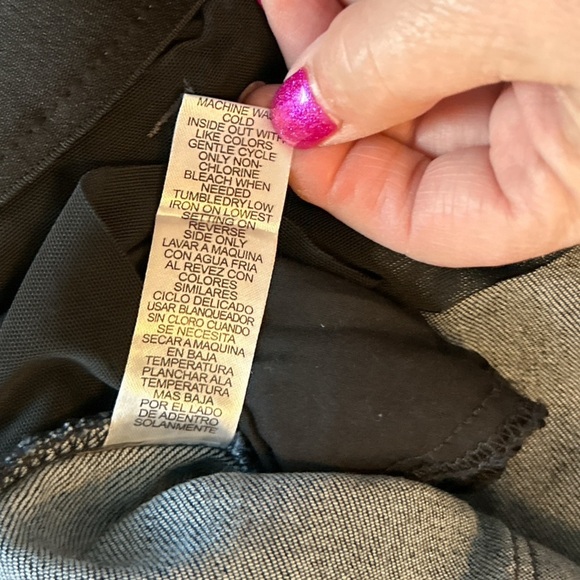 Democracy “Ab” Solution Straight Slim Jeans 24W Blue Distressed Raw Hem Cropped. - Picture 6 of 11